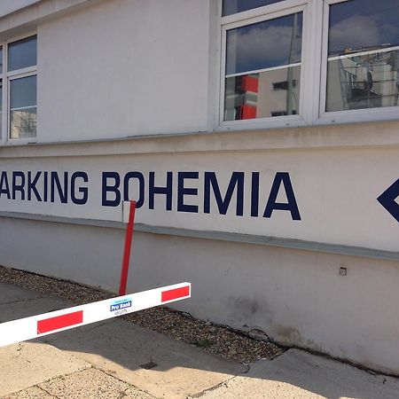 Hostel Bohemia Прага Екстер'єр фото